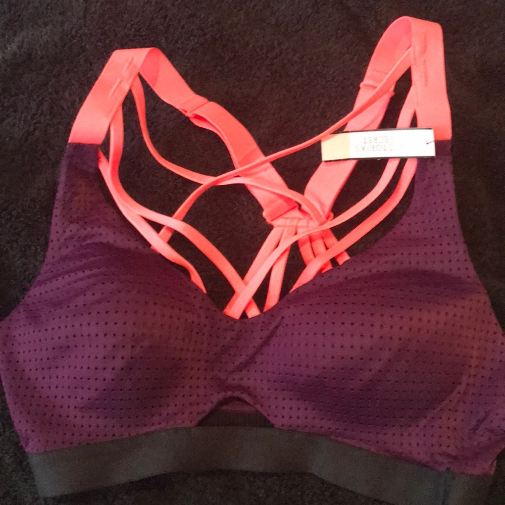 Victoria secret sports bra